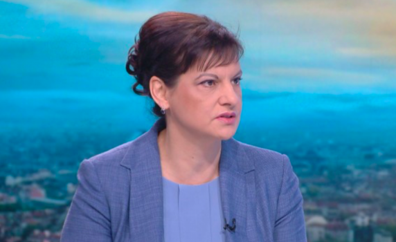 Дариткова: Цветан Цветанов работи в полза на ДПС