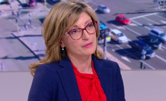 Захариева: Датата на изборите е недоглеждане на президентската администрация