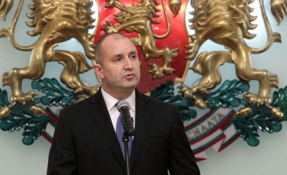 Радев: Кандидатирам се за втори мандат. Властта облагодетелства премиера и тесен кръг около него