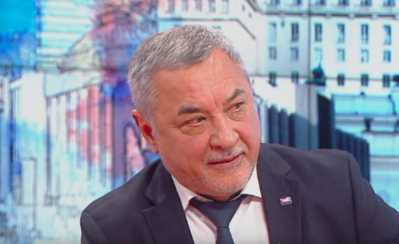 Валери Симеонов: Изненадан съм от решението на ВМРО