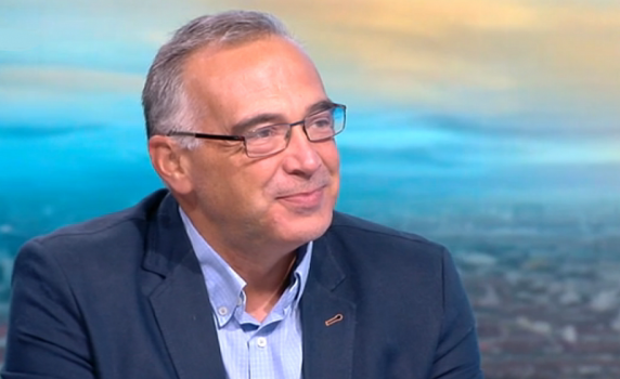 Антон Кутев: Договорка с ГЕРБ ще бъде унищожителна за БСП