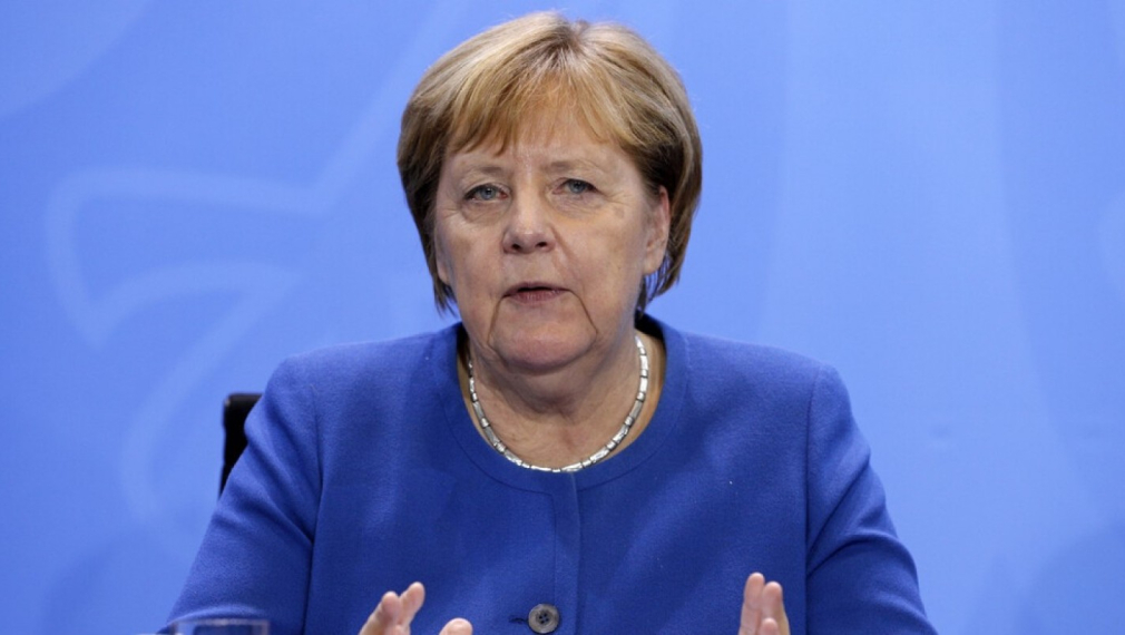 Меркел настоя за обща трансатлантическа програма за отношенията с Русия