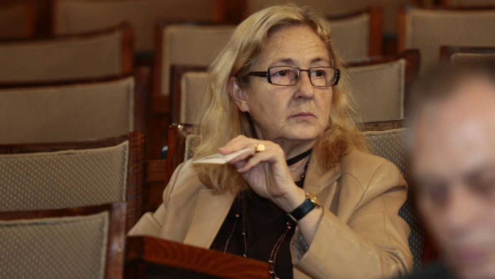 Проф. Кожухарова: Националният план за ваксиниране в България не действа