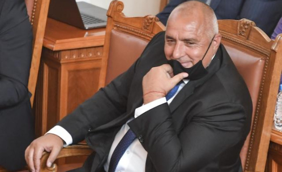 Опозицията (не)волно подпомага статуквото