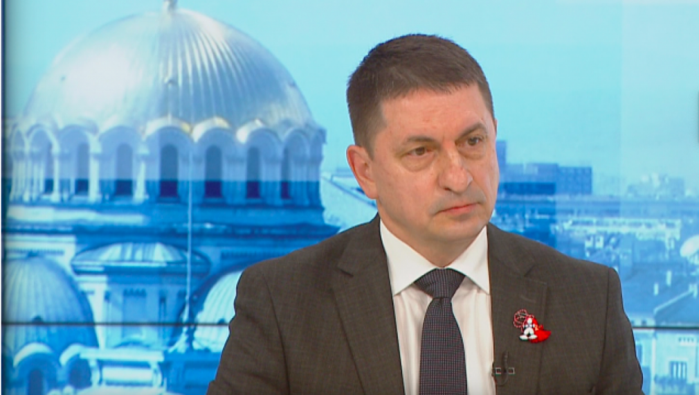 Вътрешният министър: Създадена е добра организация за изборите