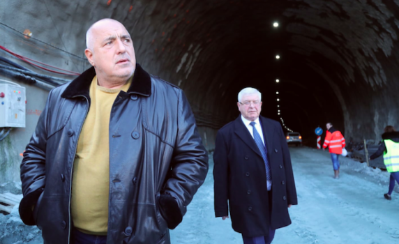 Борисов: Комунистите се дразнят от всичко, което правим