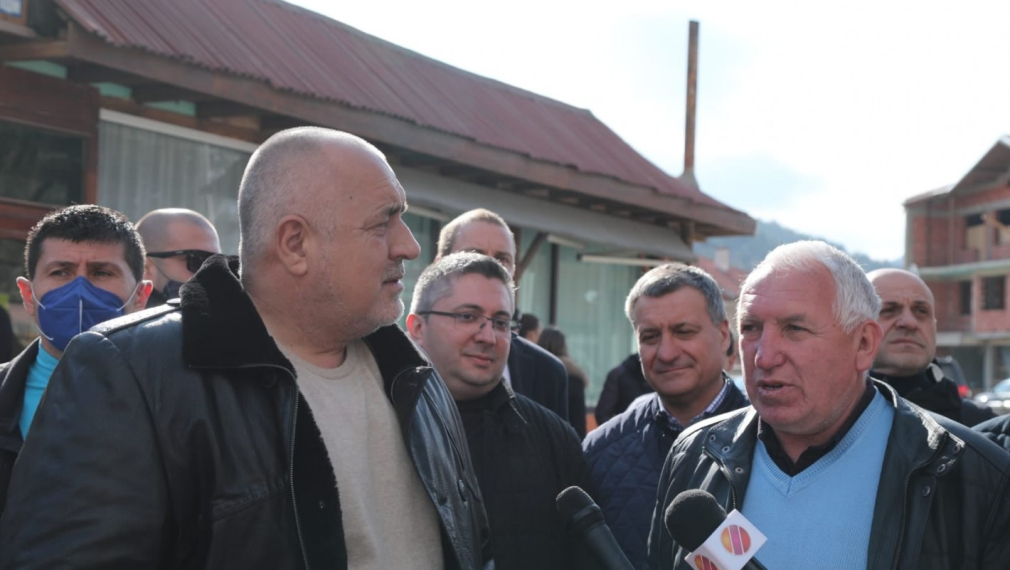 Борисов: Нашата кампания е лесна. Само показваме направеното и обещаваме - работа, работа, работа