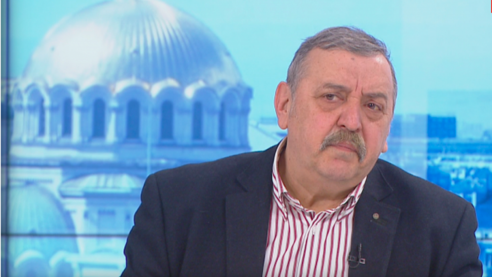 Проф. Кантарджиев: Пандемията може да придобие сезонен характер