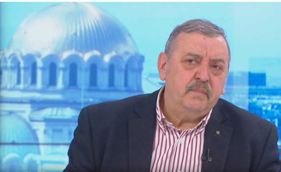 Проф. Кантарджиев: Пандемията може да придобие сезонен характер