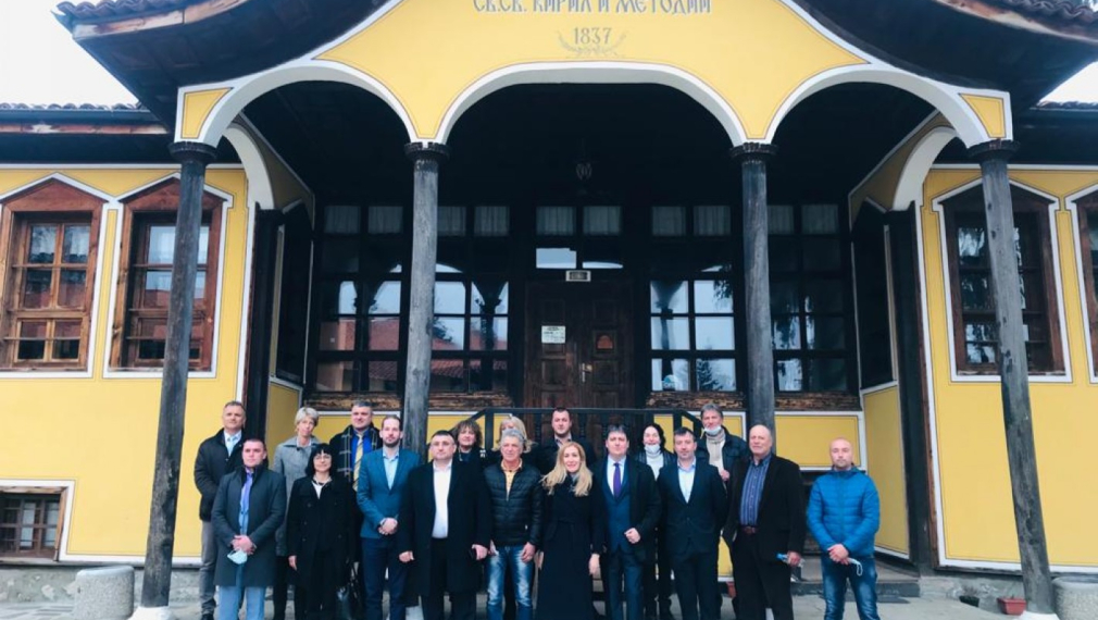 ГЕРБ-София област представи в Копривщица  кандидатите си за народни представители 