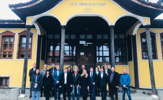 ГЕРБ-София област представи в Копривщица  кандидатите си за народни представители 