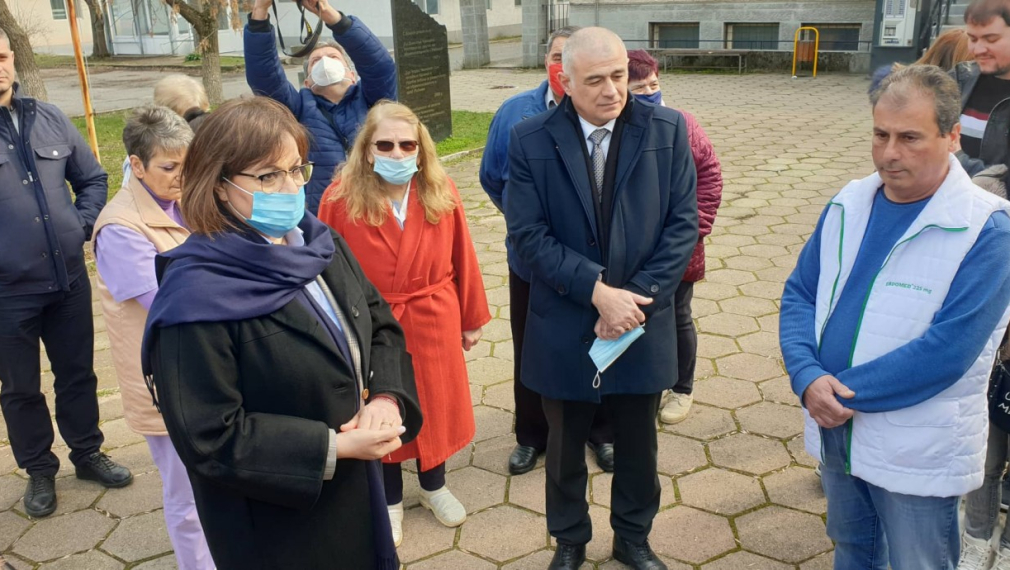 Нинова: Нито една общинска болница няма да бъде закрита или продадена при управление на БСП