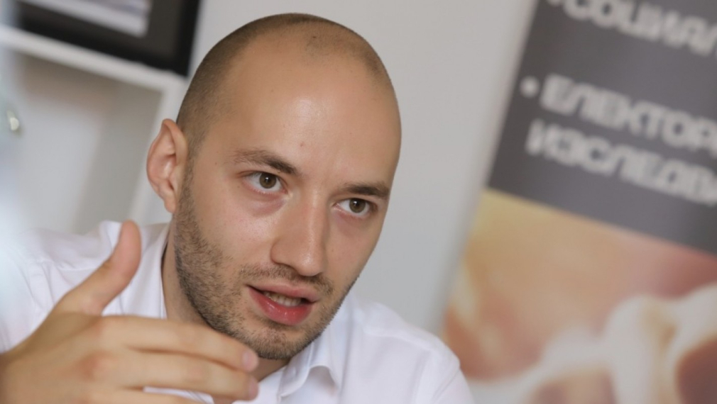 Димитър Ганев: След 4 април най-вероятно ще имаме скрита коалиция за кабинет с ограничен мандат