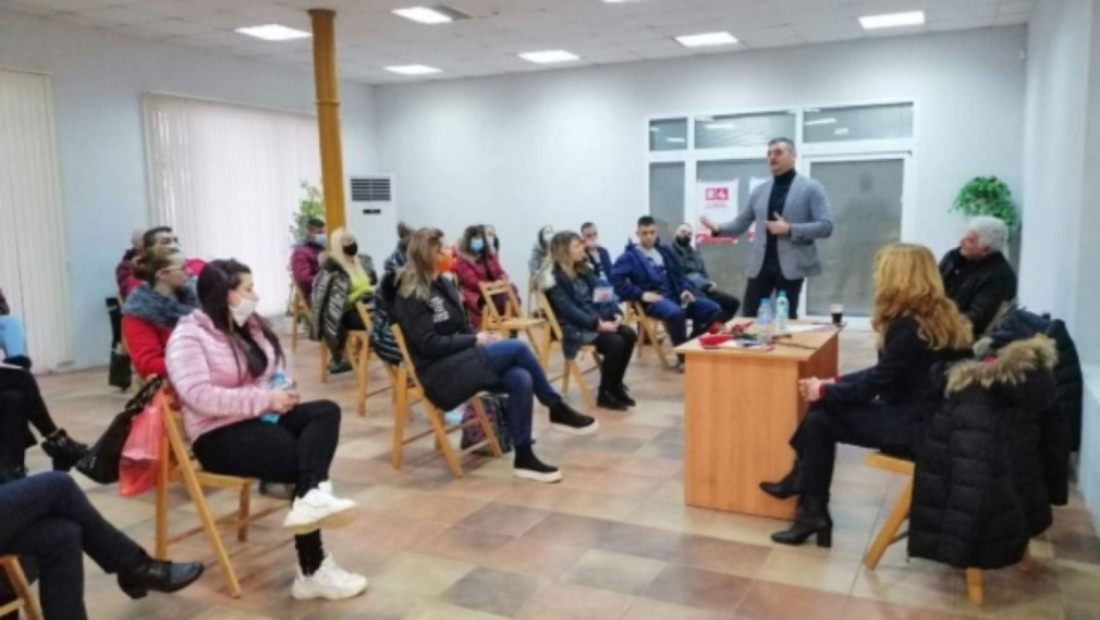 Кирил Добрев: Младите не искат подаяние, а шанс и переспектива