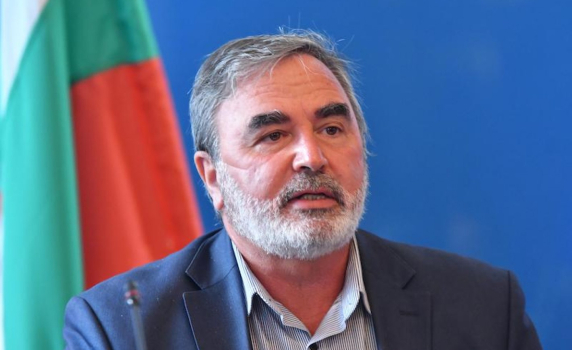 Доц. Кунчев: Всичкo e възможно, включително удължаване на мерките