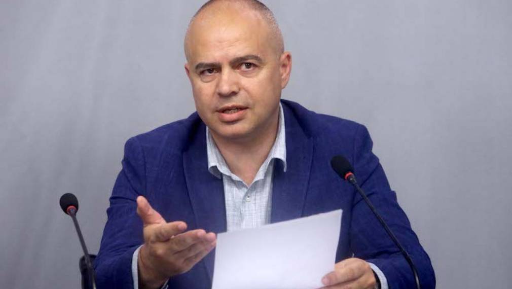 Свиленски: След здравната, трябва да се овладее и икономическата криза