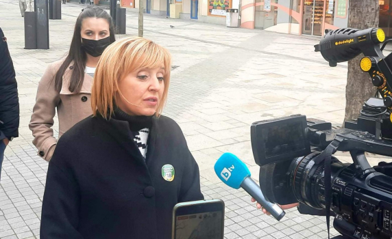 Манолова иска да се свика КСНС от президента заради хаоса с изборите