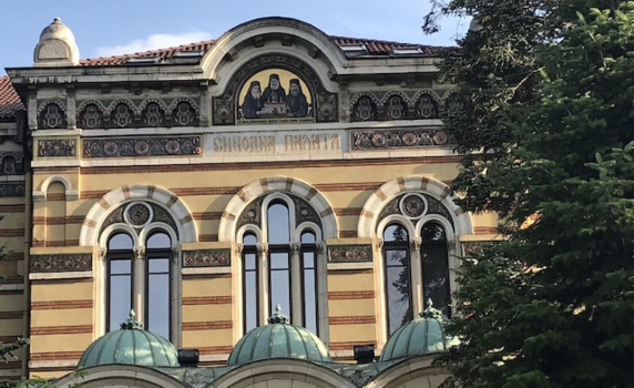 Св. Синод: Дионисий е подсъден клирик и не изразява становището на БПЦ