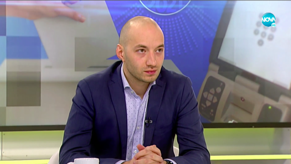 Димитър Ганев: Разликата между първите две партии се увеличава