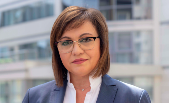 Нинова подкрепи думите на Радев: Масовото гласуване е ключово за промяната