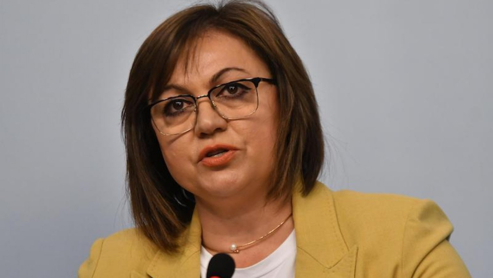 Нинова: Няма да подавам оставка. Гледаме напред