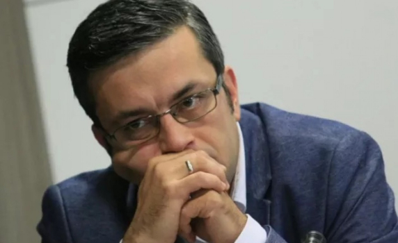 Тома Биков: Опозицията може да свали ГЕРБ от власт и да направи правителство. Вместо това се чуди дали пак да ходи на избори