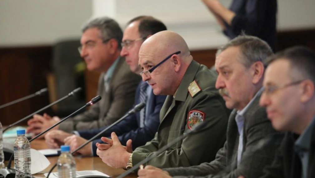 Националният оперативен щаб прекратява дейността си. Брифингите остават