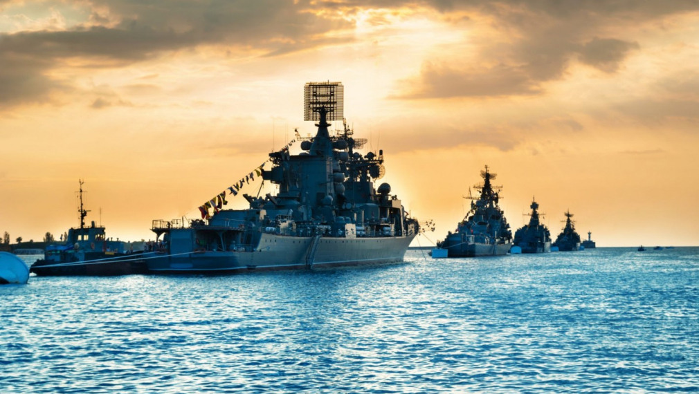  Русия изпрати 15 бойни кораба в Черно море