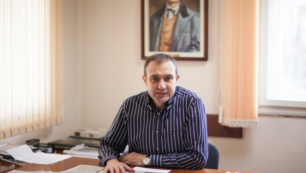 Гуцанов: Моделът „Борисов” е пропукан, но все още сме далеч от разграждането му   