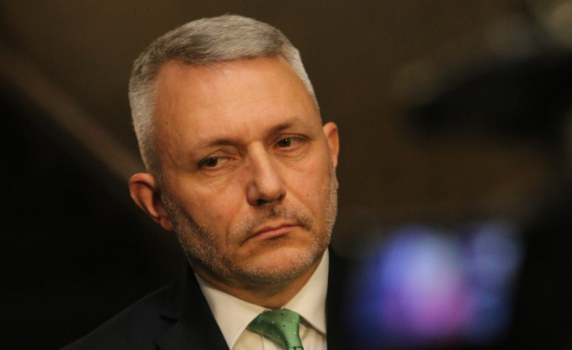 Хаджигенов готов да стане премиер, но ''Изправи се!'' биха подкрепили и правителство на ИТН