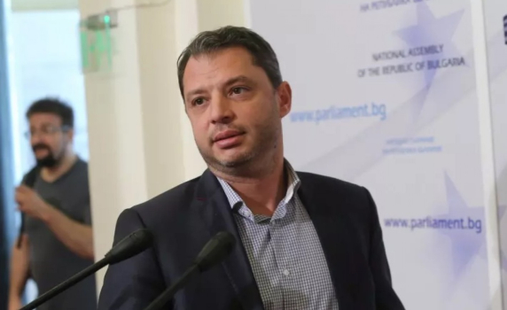 Делян Добрев: "Има такъв народ" няма да съставят правителство, явно нямат готовност