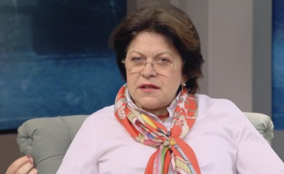 Татяна Дончева: В партията на Слави хората се водят от команди, нямат собствена воля