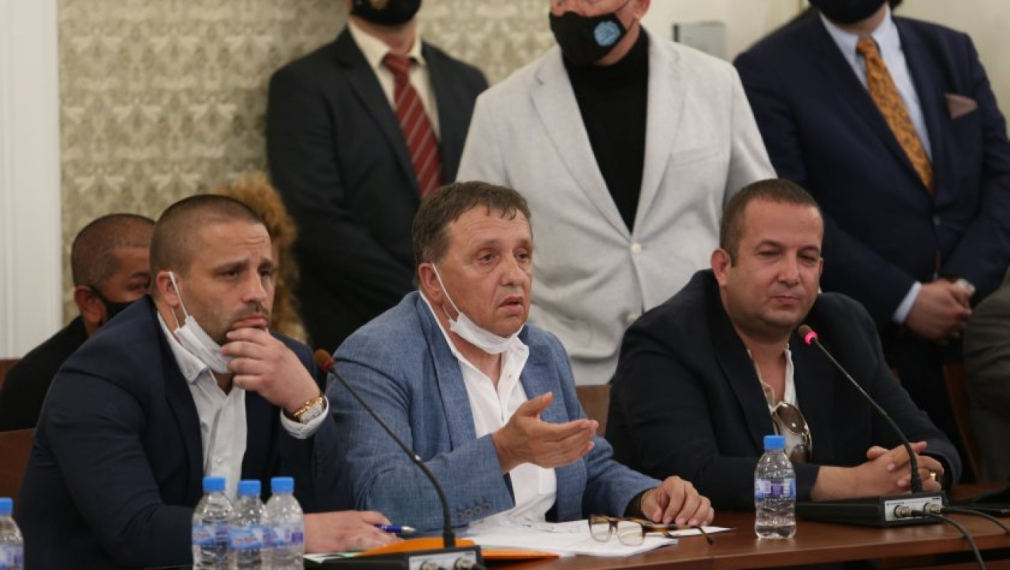 "Градус": Губим 24 млн. от срив в акциите