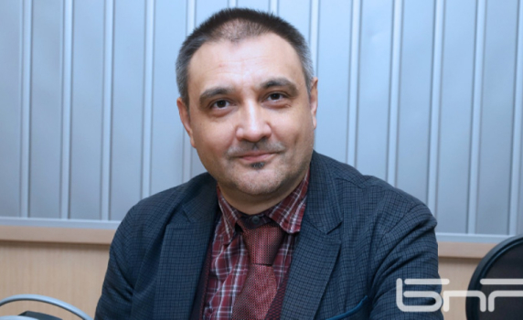 Проф. Чорбанов: Готвенето на нови бустерни дози на ваксините е бизнес