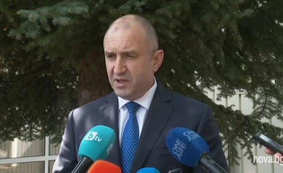 Радев за шефовете на служби: Верността им е към Борисов, не към България