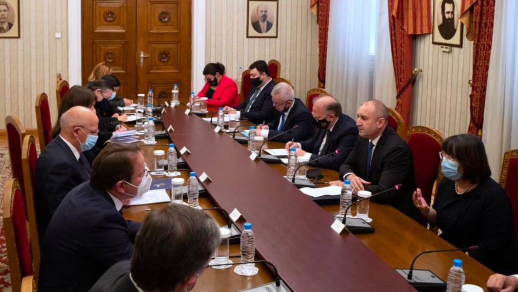 Радев: Разширяване на ЕС въз основа на устойчиви резултати в добросъседските отношения