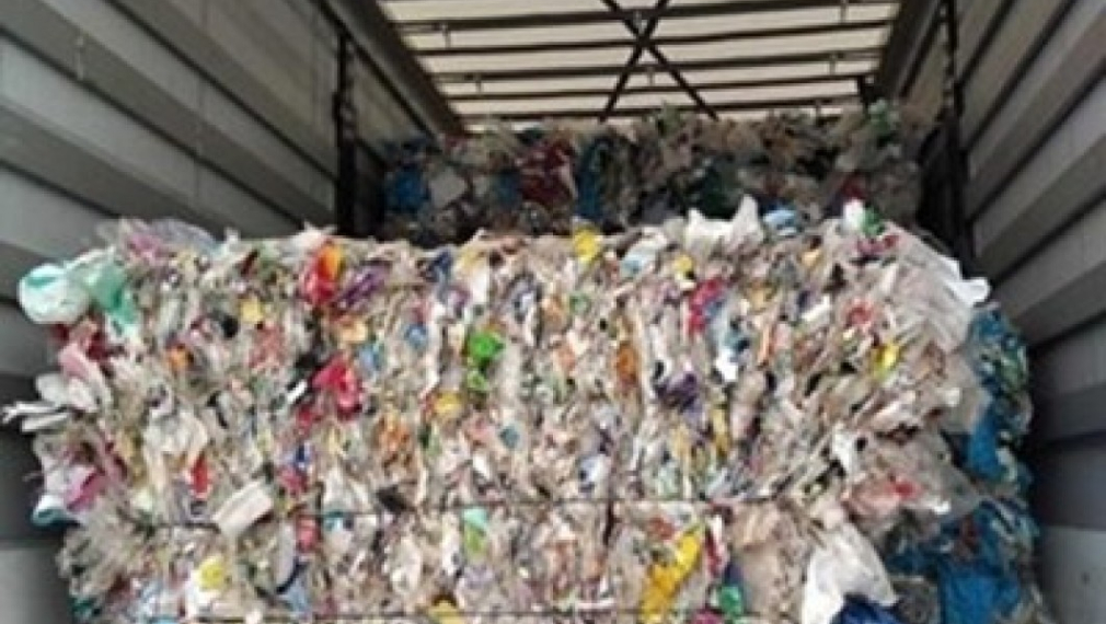  Задържаха над 11 камиона с отпадъци на границата с Турция