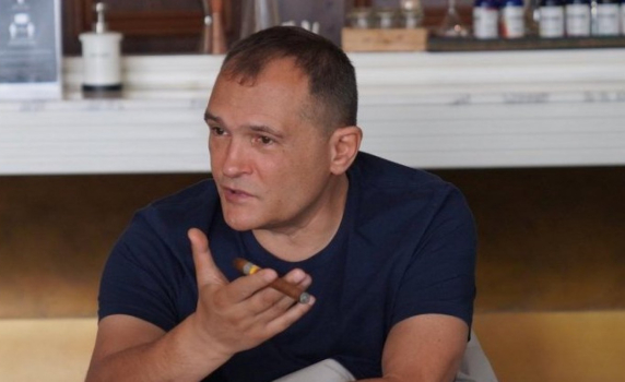 Божков оглавява две листи за вота на 11 юли