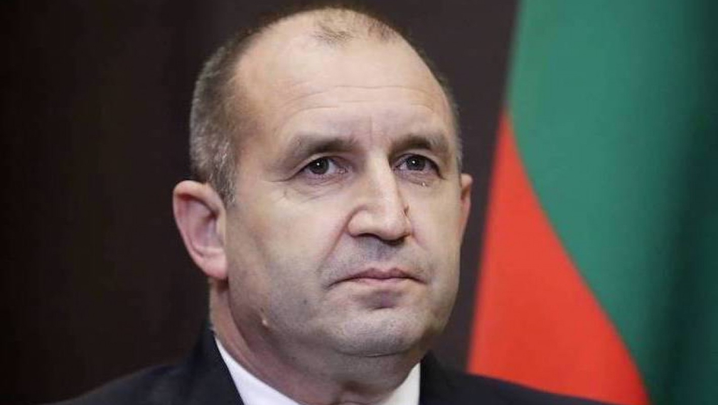 Президентът подписа указ за освобождаването на шефа на ДАНС