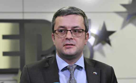 Биков: Г-н Рашков и г-н Янев да представят доказателства за подслушването