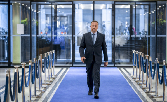 Иво Христов: Да сведем до минимум потенциалните рискове от 5G за хората и биоразнообразието