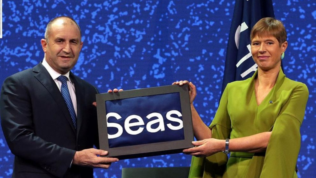  Румен Радев открива конференция за инициативата „Три морета“