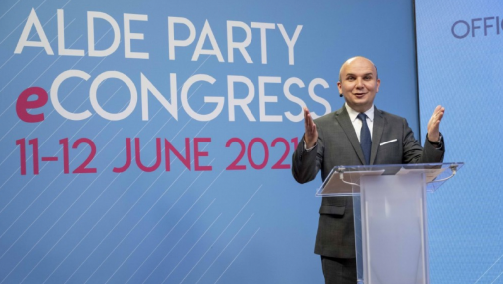 Илхан Кючюк е избран за президент на европейските либерали
