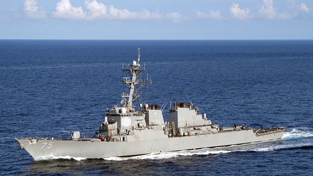 Американски боен кораб навлезе в акваторията на Черно море