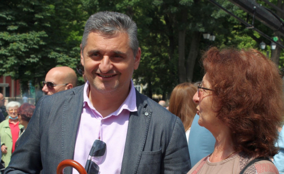 Кирил Добрев: Днес не е време да се харесваме, а да работим за БСП