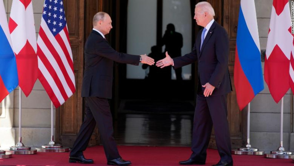 След срещата Байдън-Путин: Без пробив, но и без конфронтации (обзор)