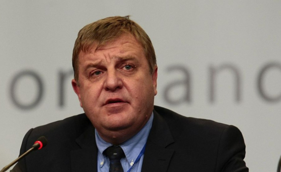 Каракачанов: Борисов да не прехвърля отговорността за РСМ на служебното правителство