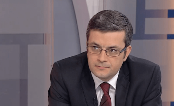 Минимизират значението на изборите, в сценария на президента няма значение кой ще спечели