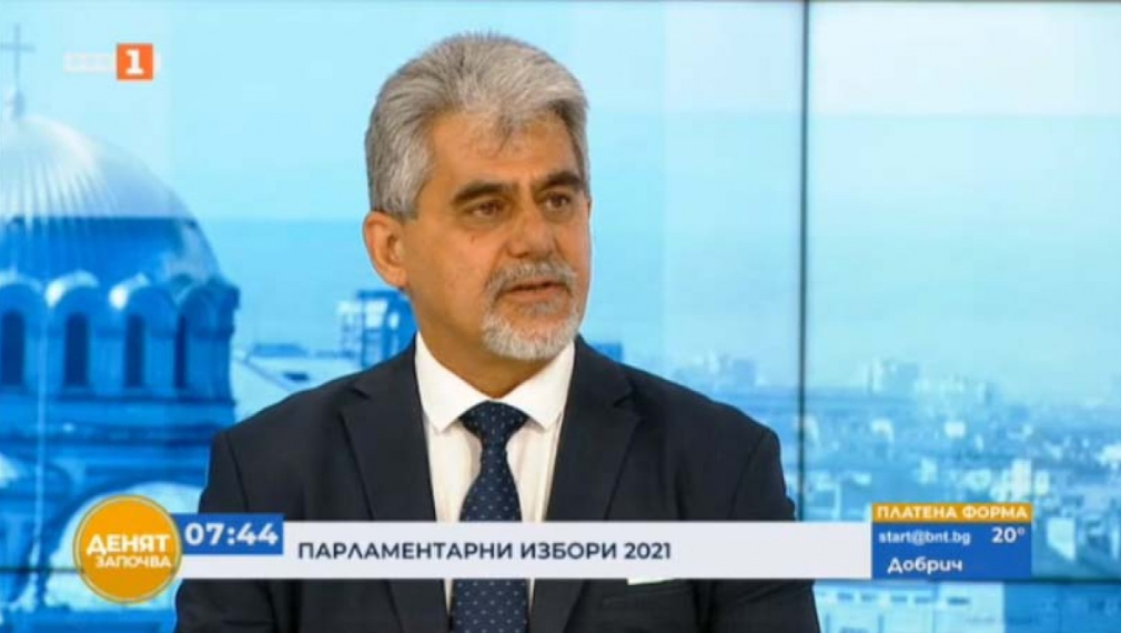 Доц. Милен Михов: Цветовете на дъгата се превръщат в новите свастики и петолъчки
