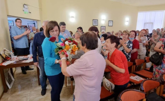 Нинова: Увеличението на доходите ще помогне и на хората, и на икономиката
